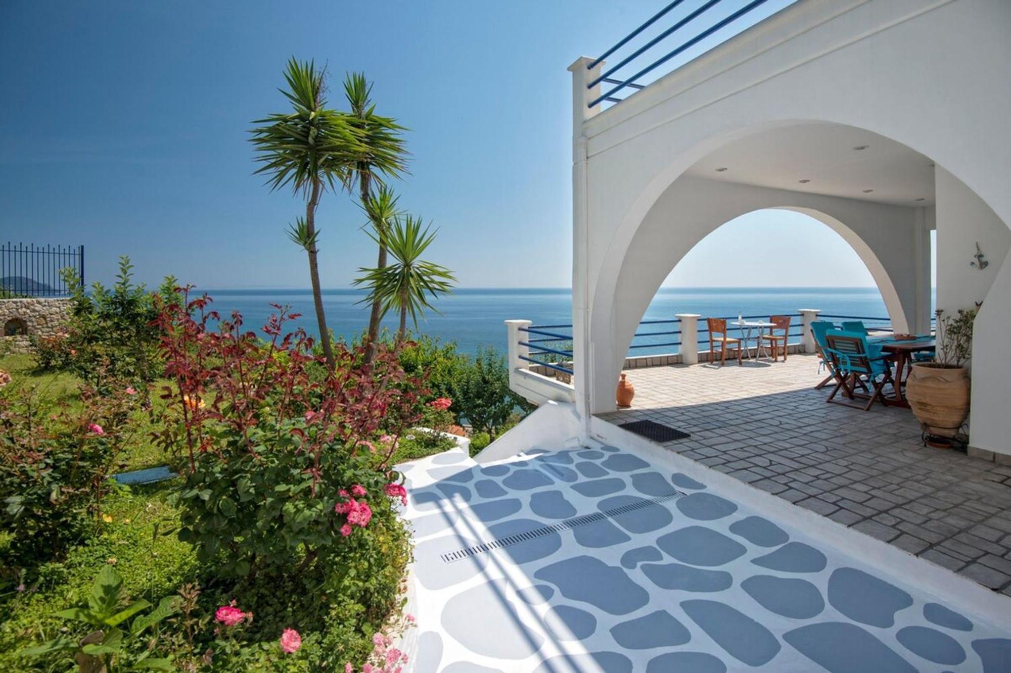 Blue Dream Seaside Villa With Superb Sea Views Kími Exterior foto