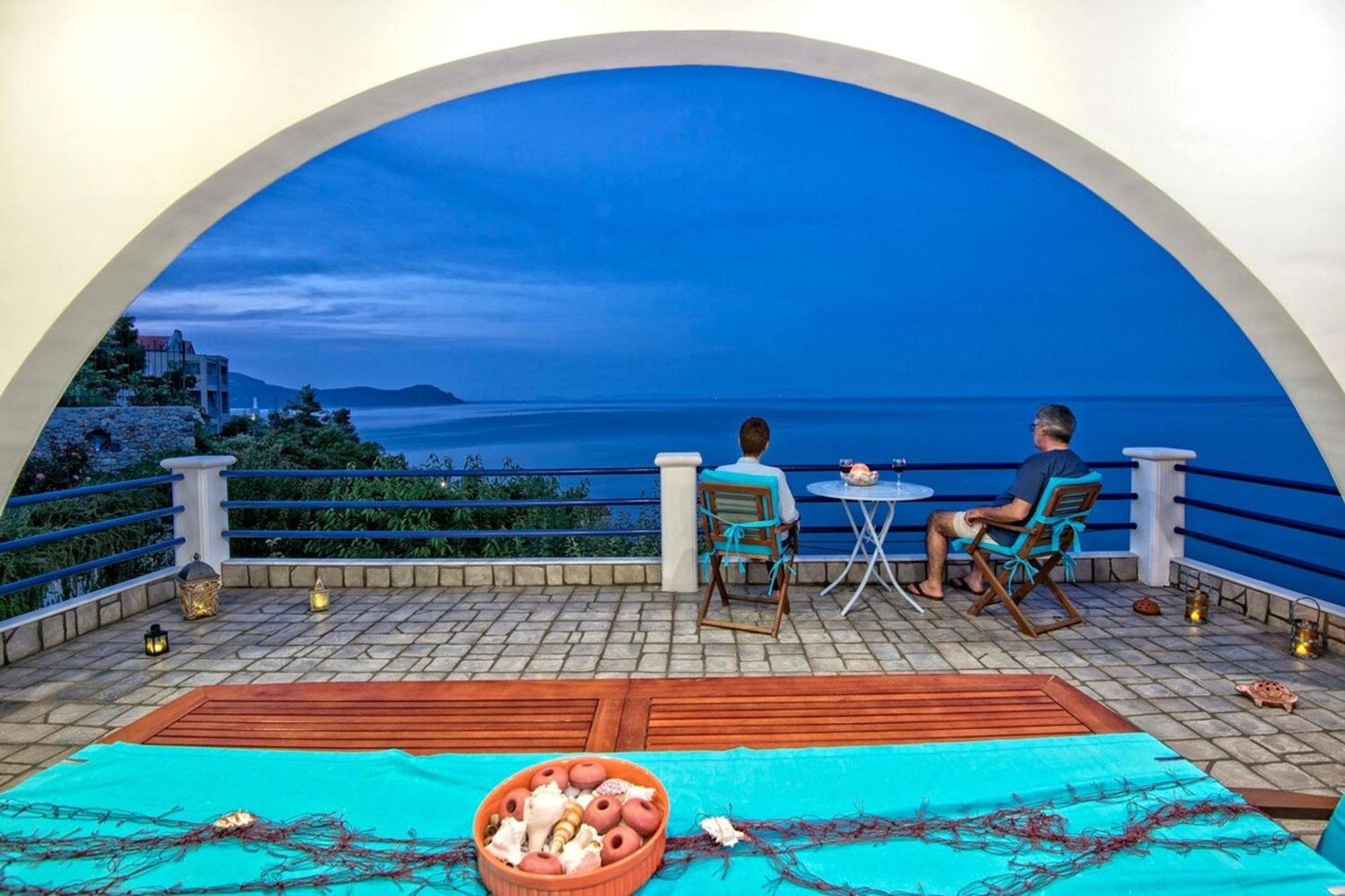 Blue Dream Seaside Villa With Superb Sea Views Kími Exterior foto